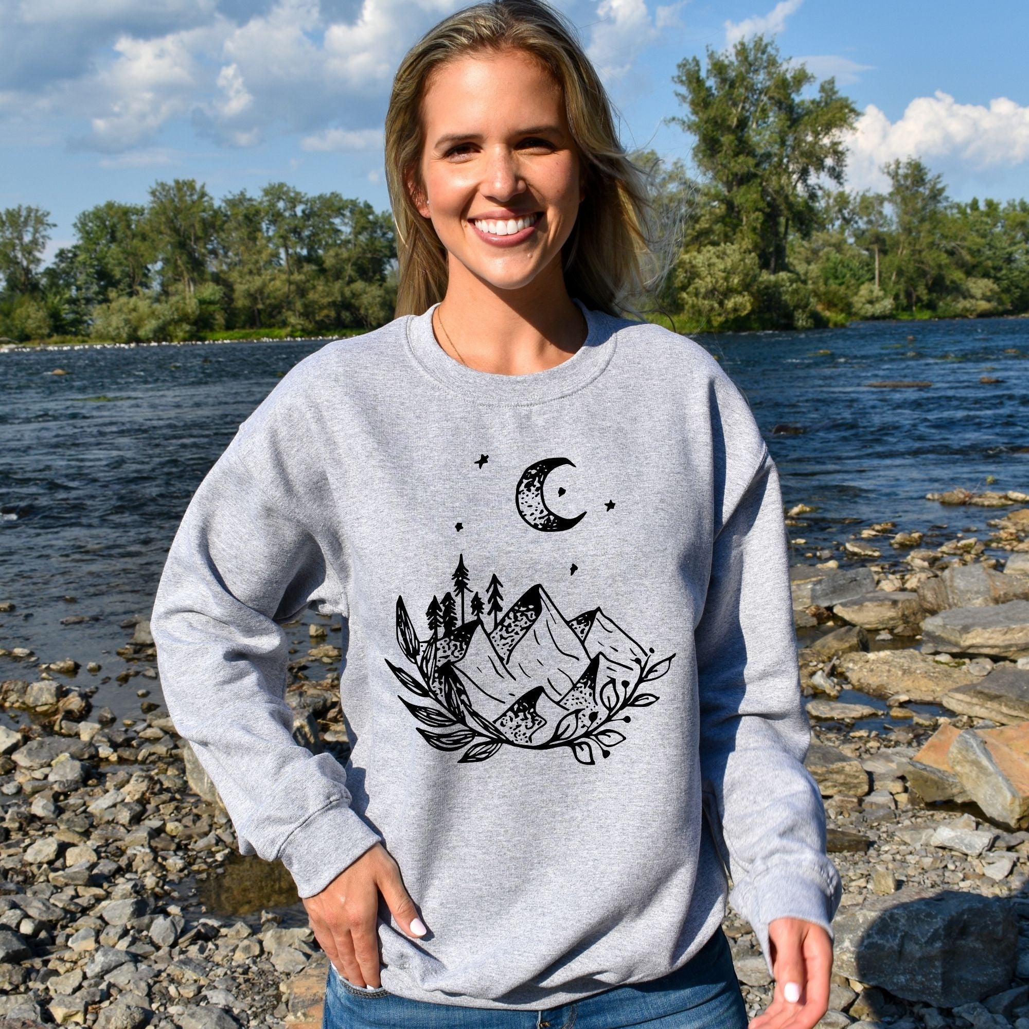 Starry Night Mountain Sweatshirt Nature Hoodie *UNISEX FIT*-Sweatshirts-208 Tees Wholesale, Idaho