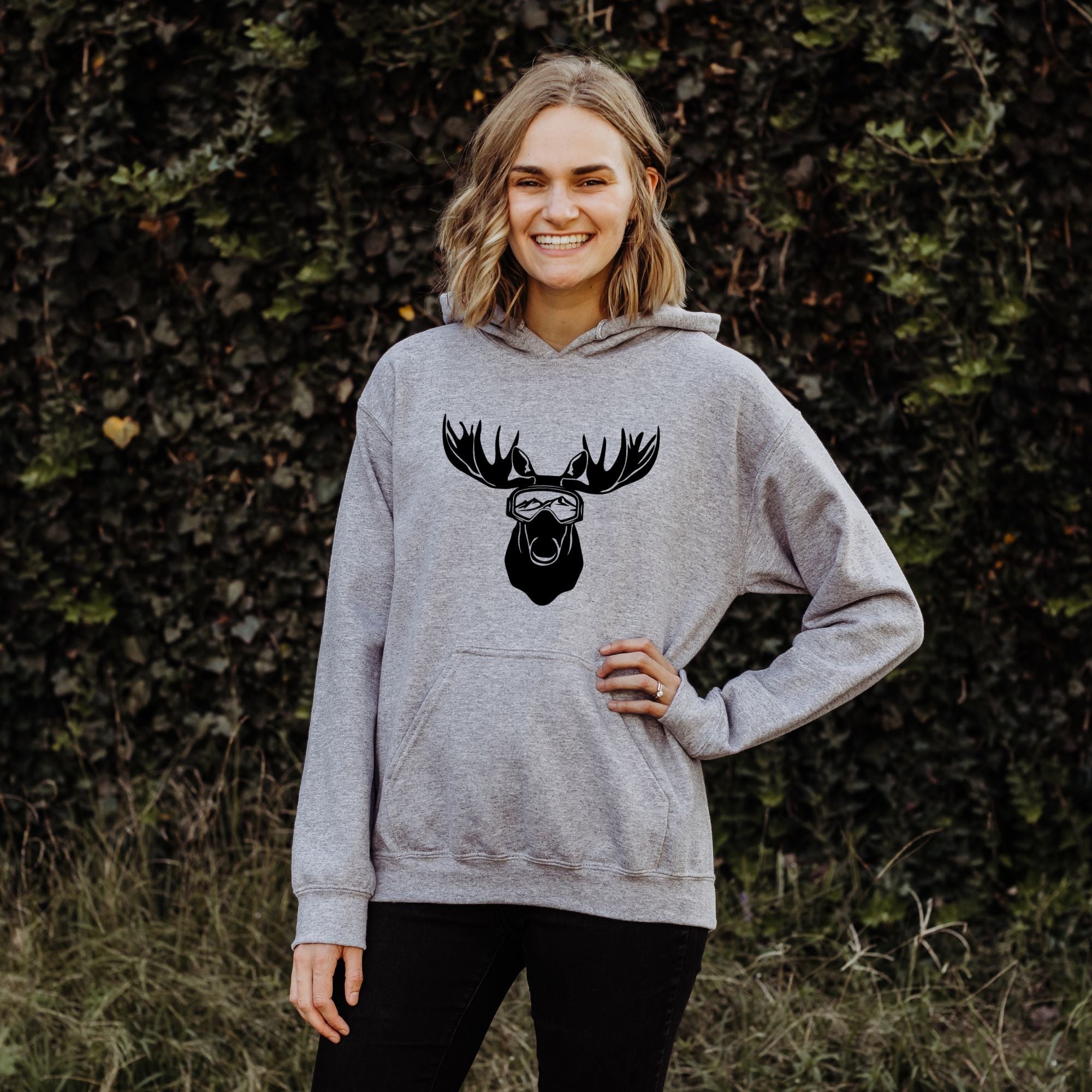 Skiing Moose Sweatshirt *UNISEX FIT*-Sweatshirts-208 Tees Wholesale, Idaho